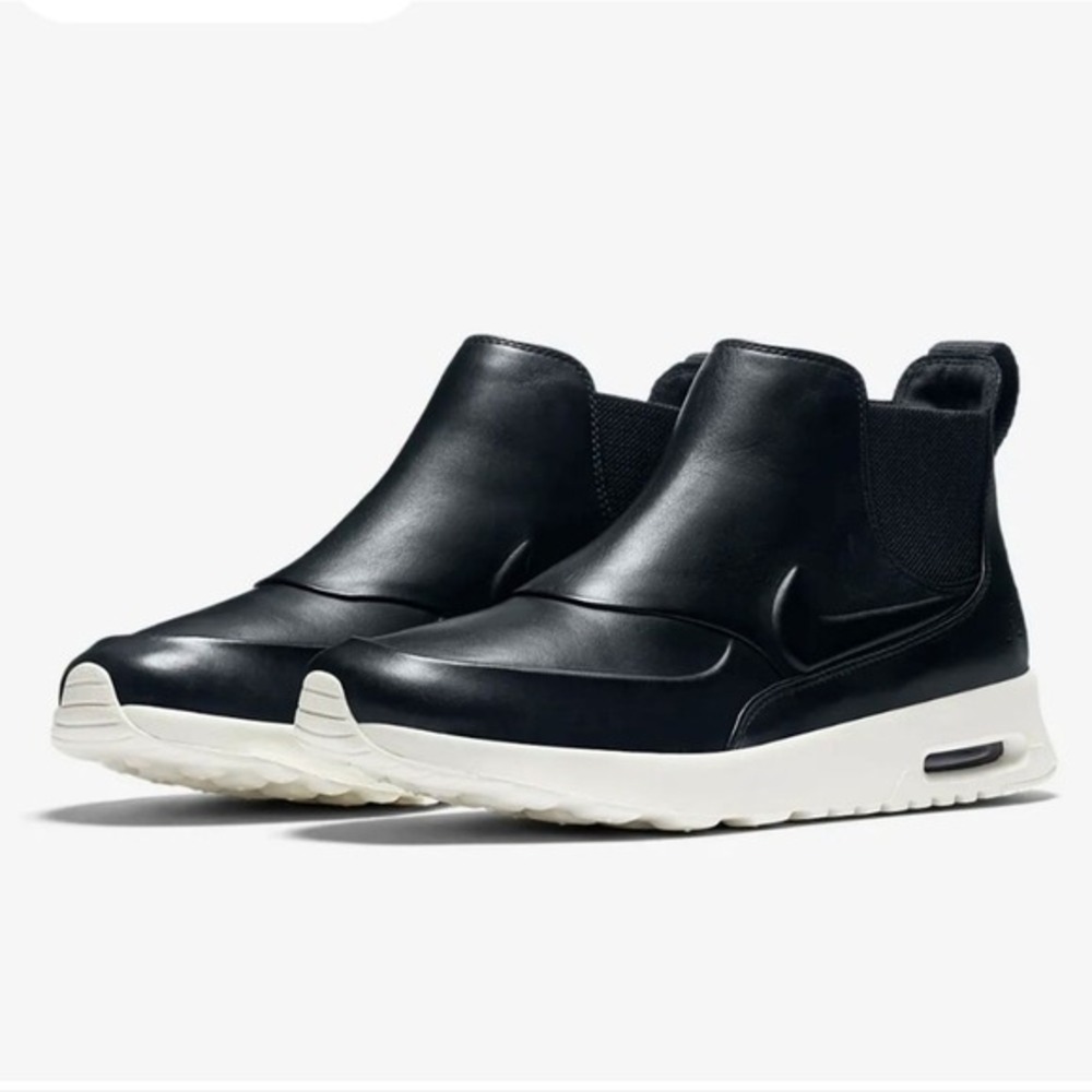 Nike Air Max Thea Mid Leather Ankle Boots Sneakers Black White Womens Size 8 New
